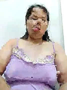 Snapshot of Lanyingxin18 chatting on November 2, 2025, 12:37 am Lanyingxin18 online show from November 2, 2025, 12:37 am