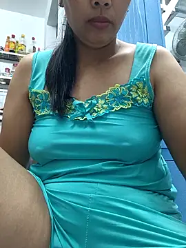 Lanyingxin18 online show from February 7, 2026, 10:51 pm