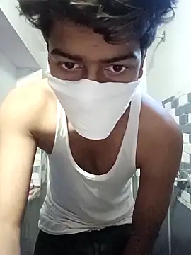 hotvarunrita online show from December 19, 2025, 3:10 am