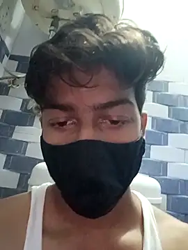 hotvarunrita online show from October 26, 2025, 4:57 am