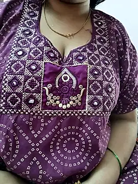 cuteyqueen online show from January 10, 2026, 7:25 am