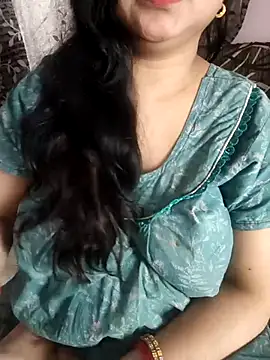 cuteyqueen online show from March 22, 2026, 6:37 am