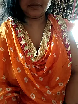 Snapshot of cuteyqueen chatting on September 29, 2025, 4:19 am cuteyqueen online show from September 29, 2025, 4:19 am