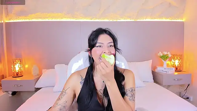 JessyEvans online show from April 7, 2026, 7:26 pm