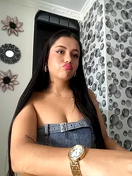 Snapshot of AbbyMillerrr chatting on November 19, 2025, 4:40 pm AbbyMillerrr online show from November 19, 2025, 4:40 pm