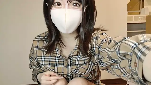 Snapshot of xx_natsumegu_xx chatting on December 20, 2024, 11:37 pm xx natsumegu xx online show from December 20, 2024, 11:37 pm