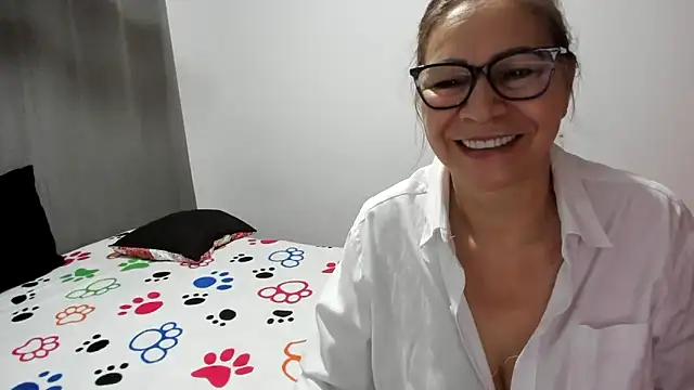 Carlaa-69 online show from April 9, 2026, 10:21 am