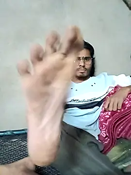 Yasha 14C Creator online show from February 14, 2026, 7:41 am