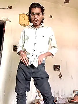 Yasha 14C Creator online show from February 3, 2026, 6:22 am