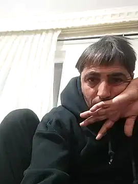 Muratcanik44 online show from February 28, 2026, 10:31 pm