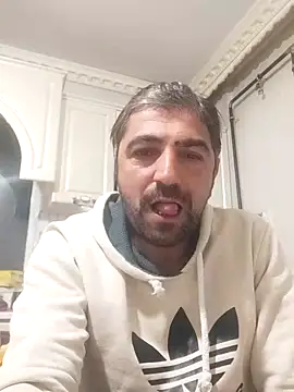 Muratcanik44 online show from March 11, 2026, 11:32 pm