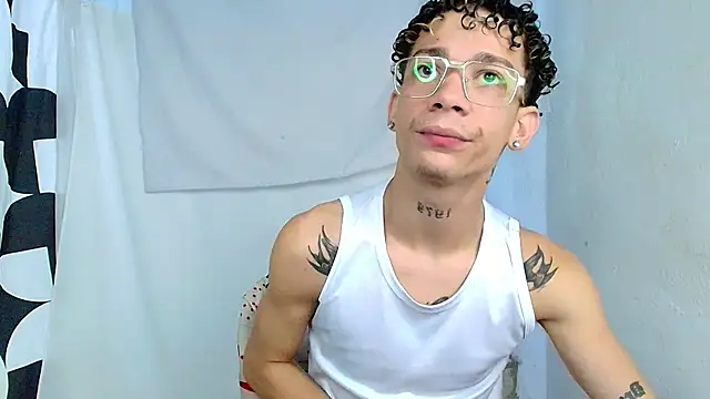 Snapshot of mateodeamjo chatting on June 4, 2026, 3:22 am mateodeamjo online show from June 4, 2026, 3:22 am