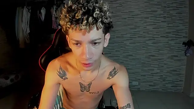 Snapshot of mateodeamjo chatting on September 16, 2025, 10:49 am mateodeamjo online show from September 16, 2025, 10:49 am