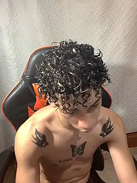 Snapshot of mateodeamjo chatting on January 18, 2025, 6:45 am mateodeamjo online show from January 18, 2025, 6:45 am