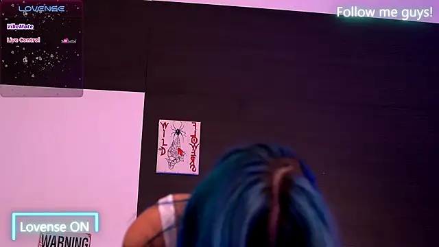 AriaVoss online show from September 20, 2025, 7:52 pm