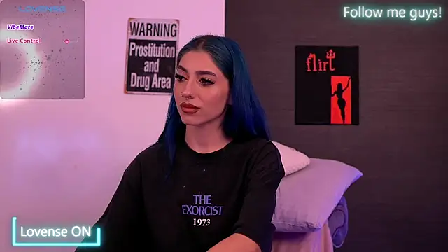 AriaVoss online show from September 14, 2025, 7:36 pm