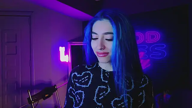 AriaVoss online show from January 28, 2025, 8:47 pm