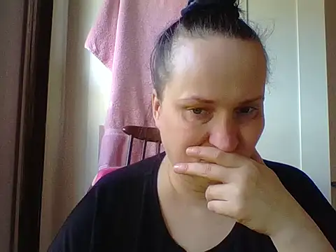  squirty cum lady  online show from March 17, 2025, 10:17 am