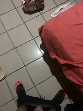 Snapshot of nowex18 chatting on February 3, 2026, 4:54 am nowex18 online show from February 3, 2026, 4:54 am