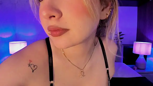 SamantaBone online show from February 1, 2025, 11:58 pm