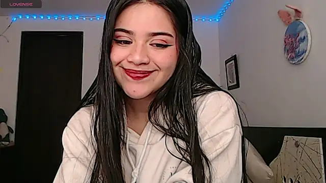 Snapshot of angelbeat_ chatting on February 9, 2025, 2:06 am angelbeat online show from February 9, 2025, 2:06 am