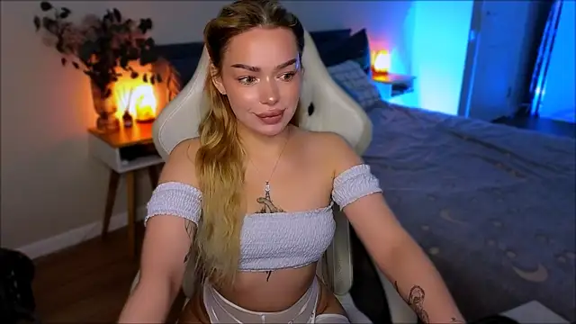 Snapshot of Lily_Yin chatting on July 27, 2026, 5:58 am Lily Yin online show from July 27, 2026, 5:58 am