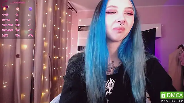 Snapshot of JustMeowGirl chatting on November 14, 2025, 4:49 am JustMeowGirl online show from November 14, 2025, 4:49 am