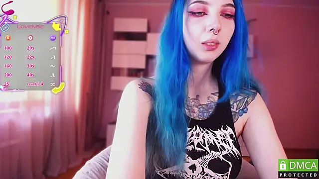 Snapshot of JustMeowGirl chatting on September 12, 2025, 4:01 am JustMeowGirl online show from September 12, 2025, 4:01 am