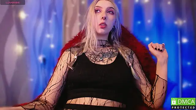 Snapshot of JustMeowGirl chatting on March 19, 2025, 10:22 am JustMeowGirl online show from March 19, 2025, 10:22 am