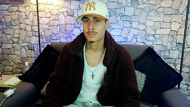 Bastiaan 28 online show from November 14, 2025, 4:16 am