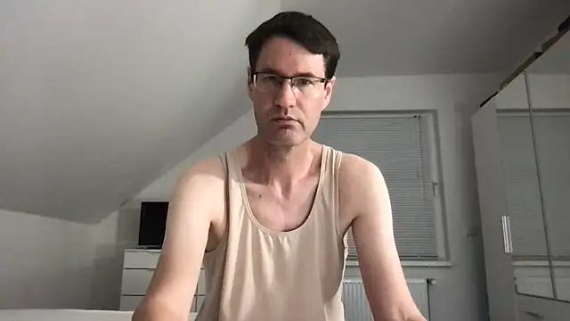 zxzx cam1 online show from September 11, 2025, 3:45 pm