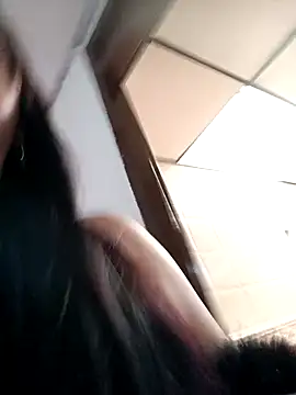 Snapshot of alondraabrown chatting on October 14, 2025, 2:39 pm alondraabrown online show from October 14, 2025, 2:39 pm