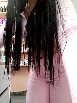 alondraabrown online show from November 20, 2025, 2:18 pm