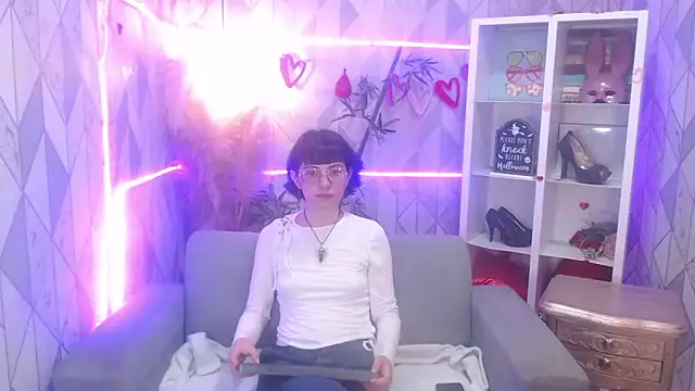 Snapshot of charlottemoonxz chatting on November 7, 2025, 8:02 pm charlottemoonxz online show from November 7, 2025, 8:02 pm