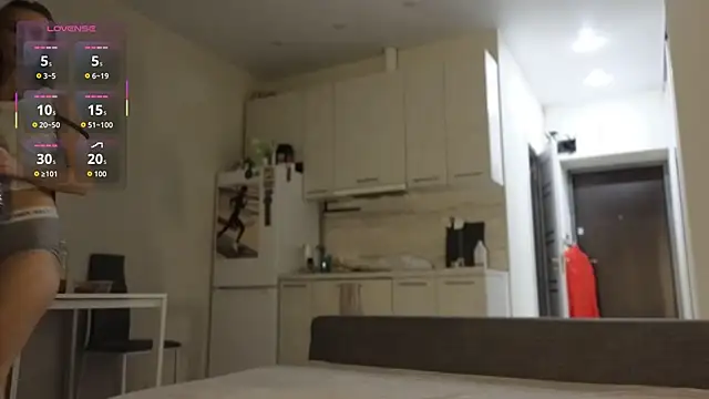 lluna drug online show from September 20, 2025, 6:02 pm