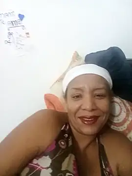 Snapshot of Surreyaa chatting on March 12, 2025, 1:58 am Surreyaa online show from March 12, 2025, 1:58 am