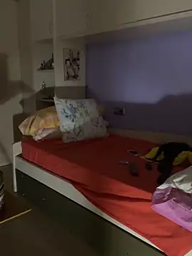 Kamaleonix online show from September 19, 2025, 11:20 pm