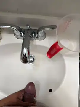 Snapshot of kiranx09 chatting on February 15, 2026, 6:14 am kiranx09 online show from February 15, 2026, 6:14 am