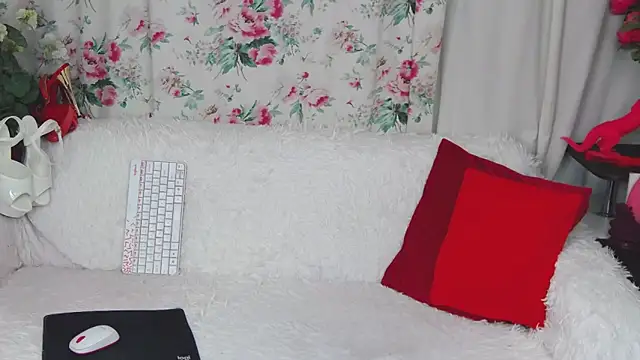 Snapshot of CandyBoobsDD chatting on March 2, 2026, 7:15 am CandyBoobsDD online show from March 2, 2026, 7:15 am