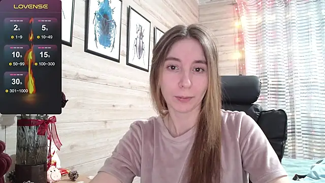 Wowpornoo online show from December 18, 2025, 11:58 am