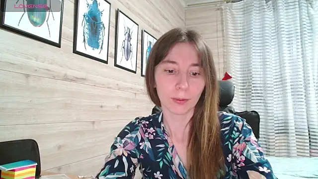 Wowpornoo online show from May 27, 2026, 4:47 pm