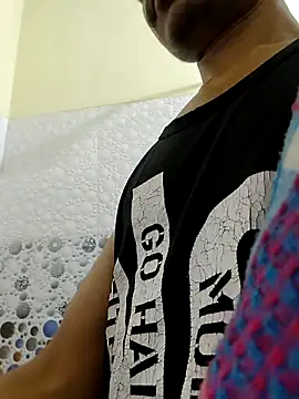 Snapshot of yashzae chatting on September 20, 2025, 2:11 pm yashzae online show from September 20, 2025, 2:11 pm