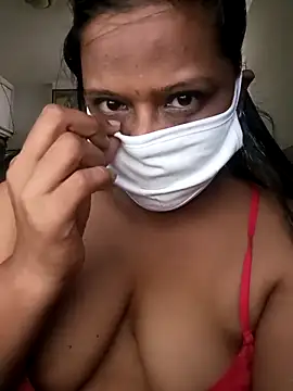 Snapshot of Love_Jenny chatting on October 24, 2025, 5:34 pm Love Jenny online show from October 24, 2025, 5:34 pm