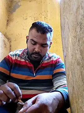 ListedLoin online show from April 18, 2026, 4:59 am