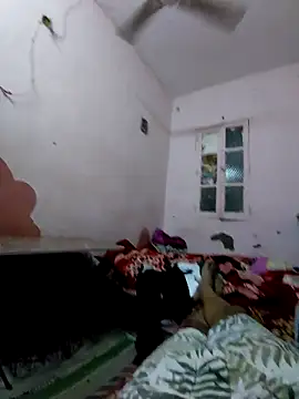 ListedLoin online show from December 2, 2025, 12:33 am