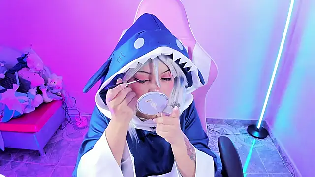 Ahri Elderwood online show from December 21, 2025, 4:47 am