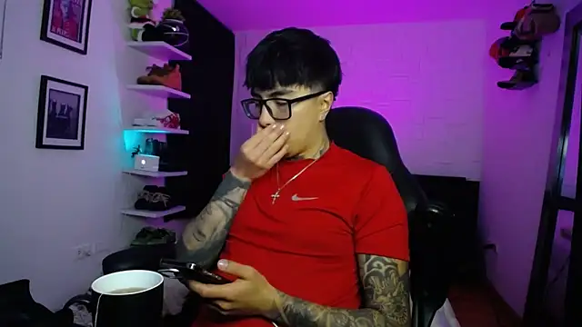 Snapshot of jung_dragon chatting on January 6, 2026, 5:44 am jung dragon online show from January 6, 2026, 5:44 am