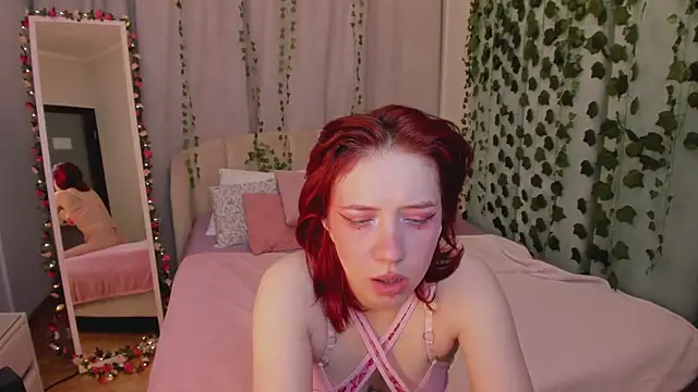 Love is Lola online show from December 16, 2025, 12:15 am