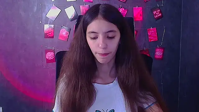 Aishell  online show from November 7, 2025, 12:42 pm