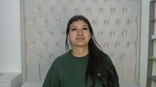 Snapshot of Abril_Squirt chatting on March 9, 2025, 2:50 am Abril Squirt online show from March 9, 2025, 2:50 am